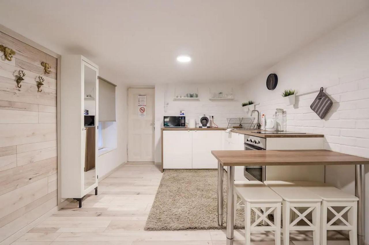 Cosy Cottage - Cheerful Apartment In The Center 布达佩斯 外观 照片