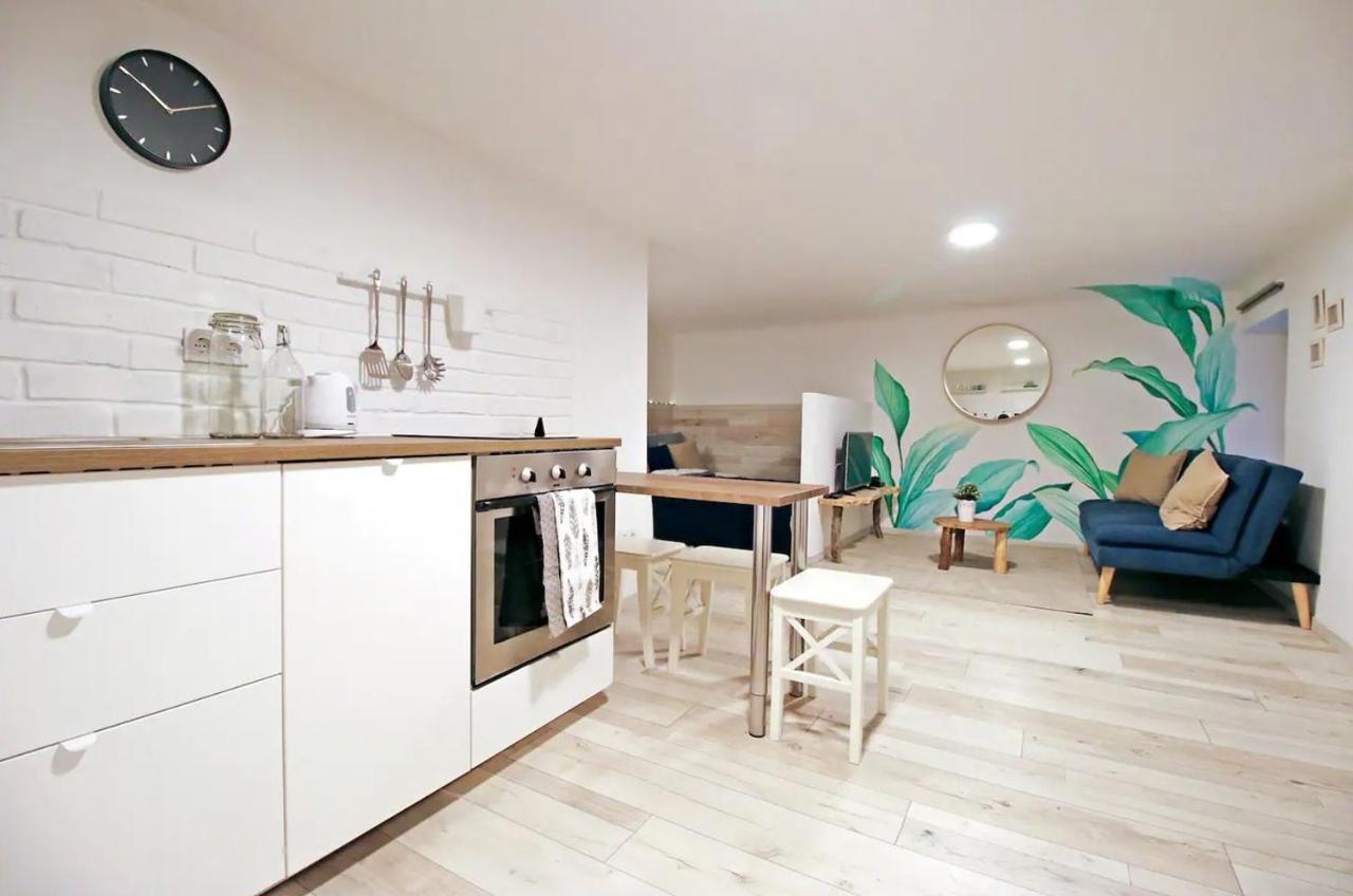 Cosy Cottage - Cheerful Apartment In The Center 布达佩斯 外观 照片